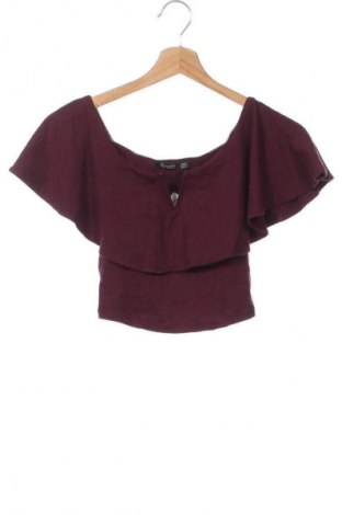 Top de femei Bershka, Mărime XS, Culoare Roșu, Preț 60,99 Lei