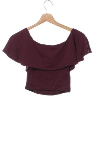 Top de femei Bershka, Mărime XS, Culoare Roșu, Preț 60,99 Lei