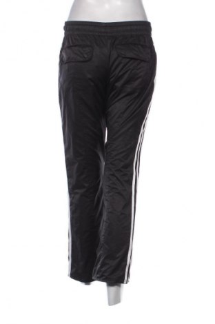 Dámske tepláky Adidas, Veľkosť S, Farba Čierna, Cena  21,50 €
