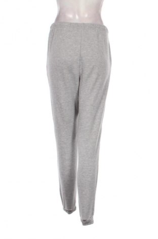 Dámske tepláky Pull&Bear, Veľkosť S, Farba Sivá, Cena  6,95 €