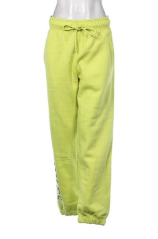 Pantaloni trening de femei Smiles, Mărime M, Culoare Verde, Preț 235,99 Lei