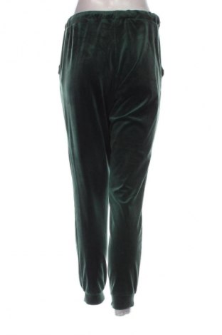 Pantaloni trening de femei Unbranded, Mărime M, Culoare Verde, Preț 81,04 Lei