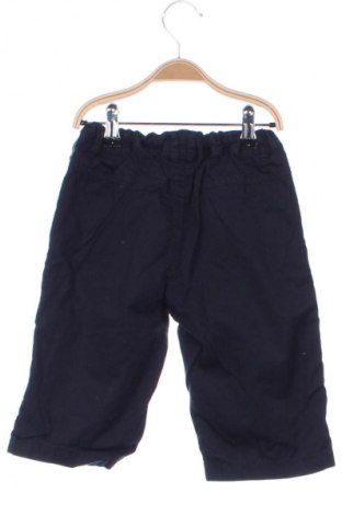 Dětské krátké kalhoty  C&A, Velikost 6-7y/ 122-128 cm, Barva Vícebarevné, Cena  176,00 Kč