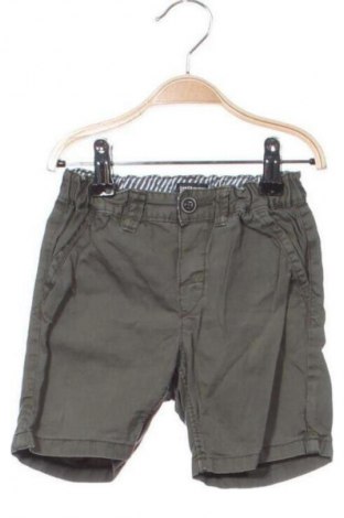 Детски къс панталон H&M, Размер 18-24m/ 86-98 см, Цвят Зелен, Цена 14,00 лв.