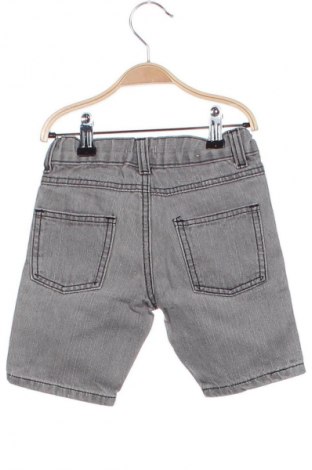 Kinder Shorts Unbranded, Größe 4-5y/ 110-116 cm, Farbe Grau, Preis € 7,16