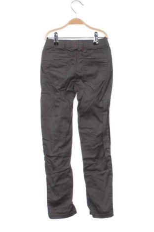 Kinderhose H&M, Größe 7-8y/ 128-134 cm, Farbe Grau, Preis 7,99 €