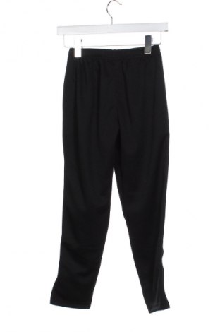 Dětské tepláky Kelme, Velikost 9-10y/ 140-146 cm, Barva Černá, Cena  409,00 Kč