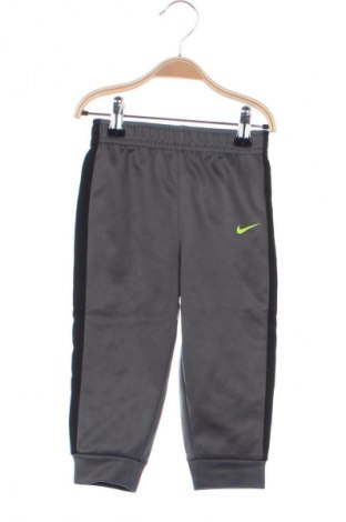 Παιδική κάτω φόρμα Nike, Μέγεθος 18-24m/ 86-98 εκ., Χρώμα Γκρί, Τιμή 8,99 €