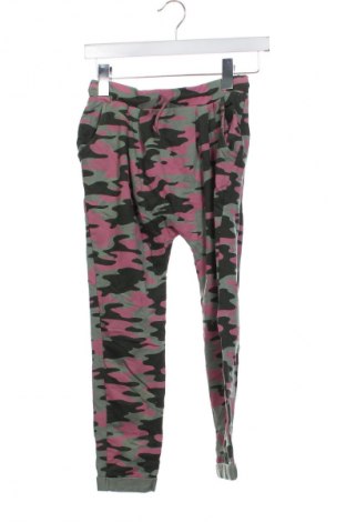 Kinder Sporthose X-Mail, Größe 6-7y/ 122-128 cm, Farbe Mehrfarbig, Preis € 17,99