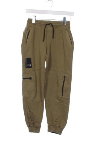 Детско спортно долнище Zara, Размер 11-12y/ 152-158 см, Цвят Зелен, Цена 15,14 лв.