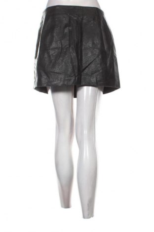 Bőrszoknya H&M Divided, Méret L, Szín Sokszínű, Ár 5 199 Ft