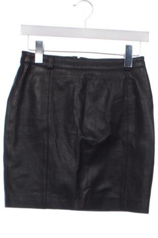 Kožená sukně  Massimo Dutti, Velikost XS, Barva Černá, Cena  1 779,00 Kč
