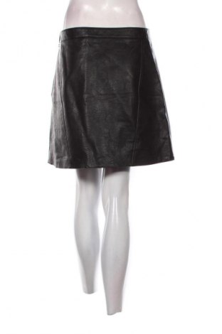 Lederrock Zebra, Größe L, Farbe Schwarz, Preis 4,99 €