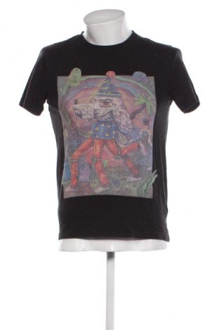 Ανδρικό t-shirt Cropp, Μέγεθος S, Χρώμα Μαύρο, Τιμή 7,91 €