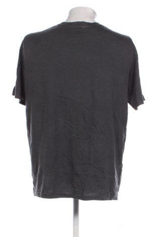 Herren T-Shirt Lily Loves, Größe L, Farbe Grau, Preis € 13,99