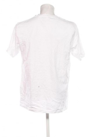 Мъжка тениска Unbranded, Размер 4XL, Цвят Бял, Цена 31,99 лв.