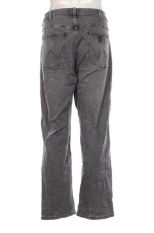 Pánske džínsy  Wrangler, Veľkosť L, Farba Sivá, Cena  43,95 €