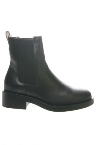 Herrenschuhe BOSS, Größe 40, Farbe Schwarz, Preis 119,99 €