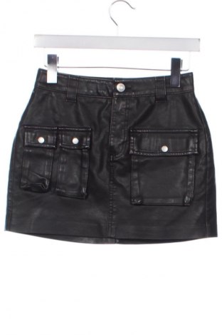 Φούστα Bershka, Μέγεθος XS, Χρώμα Μαύρο, Τιμή 16,39 €