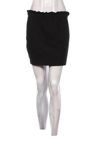 Rock Bershka, Größe S, Farbe Schwarz, Preis 13,99 €