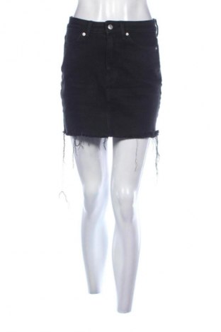 Fustă Bershka, Mărime S, Culoare Negru, Preț 81,04 Lei