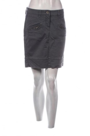 Rock Esprit, Größe S, Farbe Grau, Preis 20,97 €
