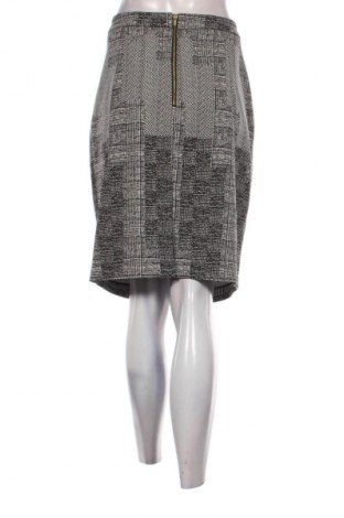Пола H&M, Размер XL, Цвят Многоцветен, Цена 19,99 лв.