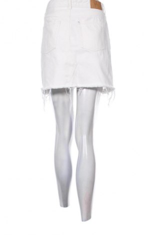 Fustă H&M, Mărime S, Culoare Alb, Preț 26,99 Lei