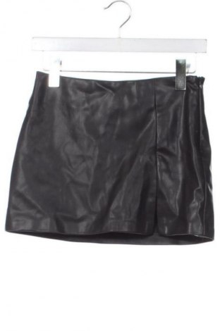 Sukňa Pull&Bear, Veľkosť XS, Farba Čierna, Cena  9,96 €