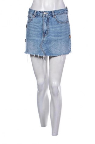 Rock Pull&Bear, Größe M, Farbe Mehrfarbig, Preis 15,54 €