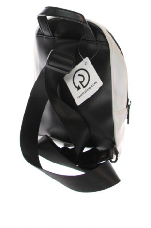Rucksack Kendall & Kylie, Farbe Mehrfarbig, Preis € 35,99