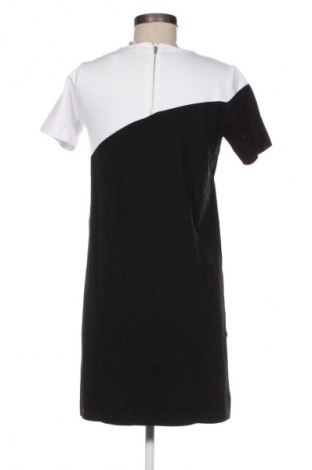 Φόρεμα ASOS, Μέγεθος M, Χρώμα Μαύρο, Τιμή 83,99 €