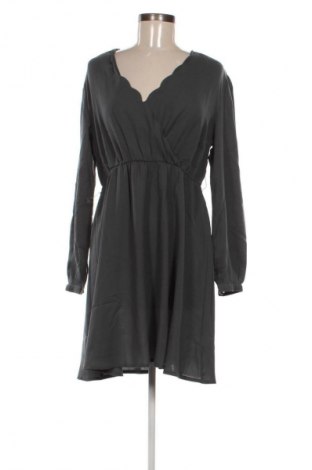 Kleid About You, Größe L, Farbe Grau, Preis 42,99 €