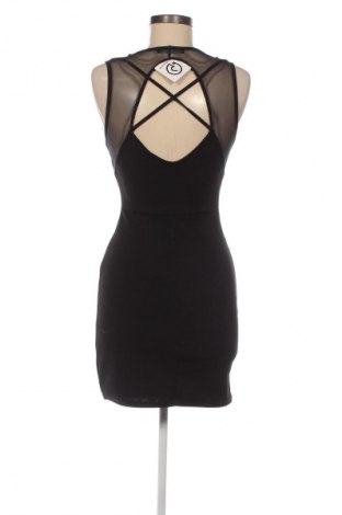 Kleid Bershka, Größe M, Farbe Schwarz, Preis 20,99 €