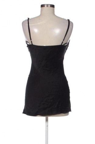 Sukienka Bershka, Rozmiar S, Kolor Czarny, Cena 68,33 zł