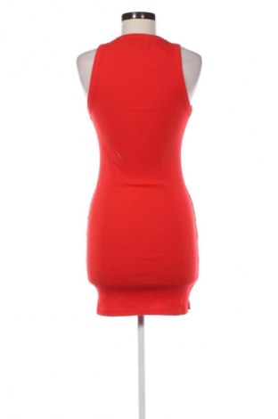 Ruha Bershka, Méret L, Szín Piros, Ár 5 009 Ft