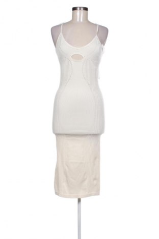 Ruha Bershka, Méret M, Szín Ekrü
, Ár 9 200 Ft