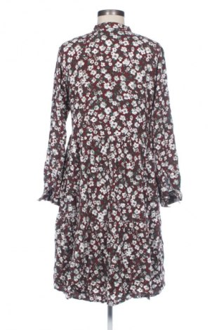 Рокля Bpc Bonprix Collection, Размер M, Цвят Многоцветен, Цена 29,58 лв.