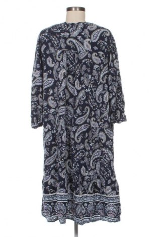 Kleid C&A, Größe M, Farbe Mehrfarbig, Preis 20,99 €