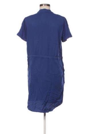 Рокля Calvin Klein Jeans, Размер S, Цвят Син, Цена 68,99 лв.