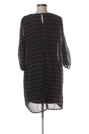 Sukienka Charming Charlie, Rozmiar L, Kolor Kolorowy, Cena 71,99 zł