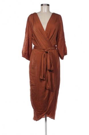 Φόρεμα City Chic, Μέγεθος M, Χρώμα Καφέ, Τιμή 18,99 €