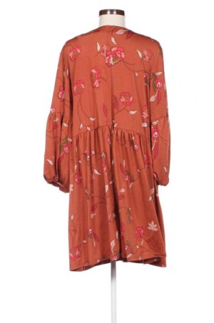 Kleid ELOQUII, Größe XXL, Farbe Mehrfarbig, Preis € 30,99