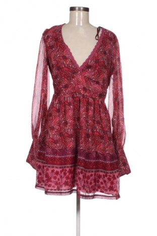 Рокля Edc By Esprit, Размер M, Цвят Многоцветен, Цена 48,99 лв.