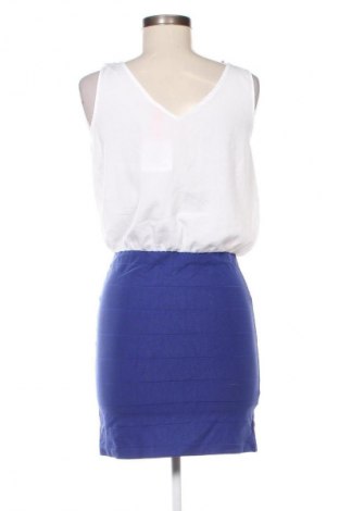Rochie Eight Sixty, Mărime M, Culoare Multicolor, Preț 63,99 Lei