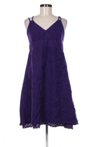 Kleid Etam, Größe M, Farbe Lila, Preis 24,27 €