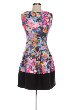 Kleid Evita, Größe M, Farbe Mehrfarbig, Preis 25,99 €