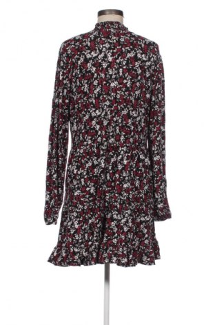 Kleid F&F, Größe M, Farbe Mehrfarbig, Preis 20,99 €