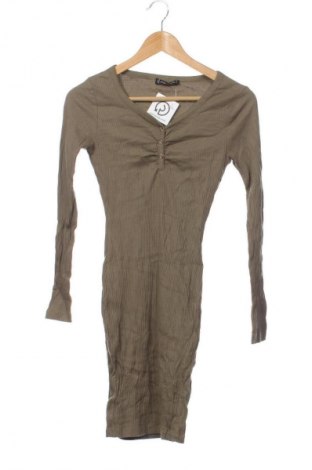 Šaty  Fb Sister, Veľkosť XS, Farba Zelená, Cena  5,95 €