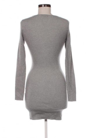 Kleid Fb Sister, Größe L, Farbe Grau, Preis 20,99 €